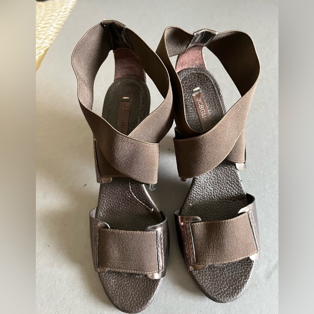 BCBGMaxAzria Brown Sandals Elegant Design